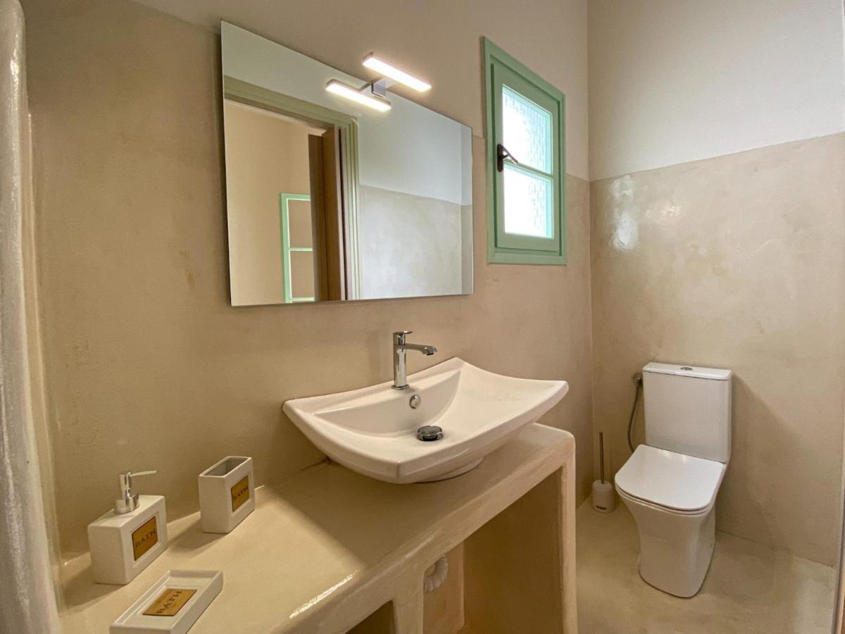 Orion Apartment เนาซา ภายนอก รูปภาพ