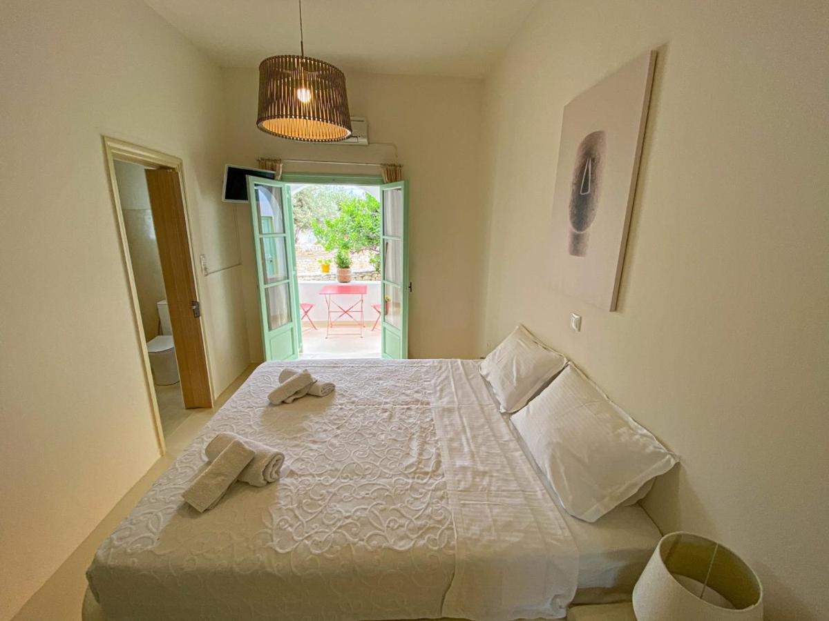 Orion Apartment เนาซา ภายนอก รูปภาพ
