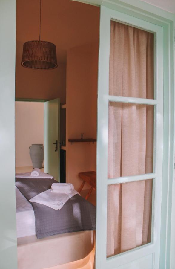 Orion Apartment เนาซา ภายนอก รูปภาพ